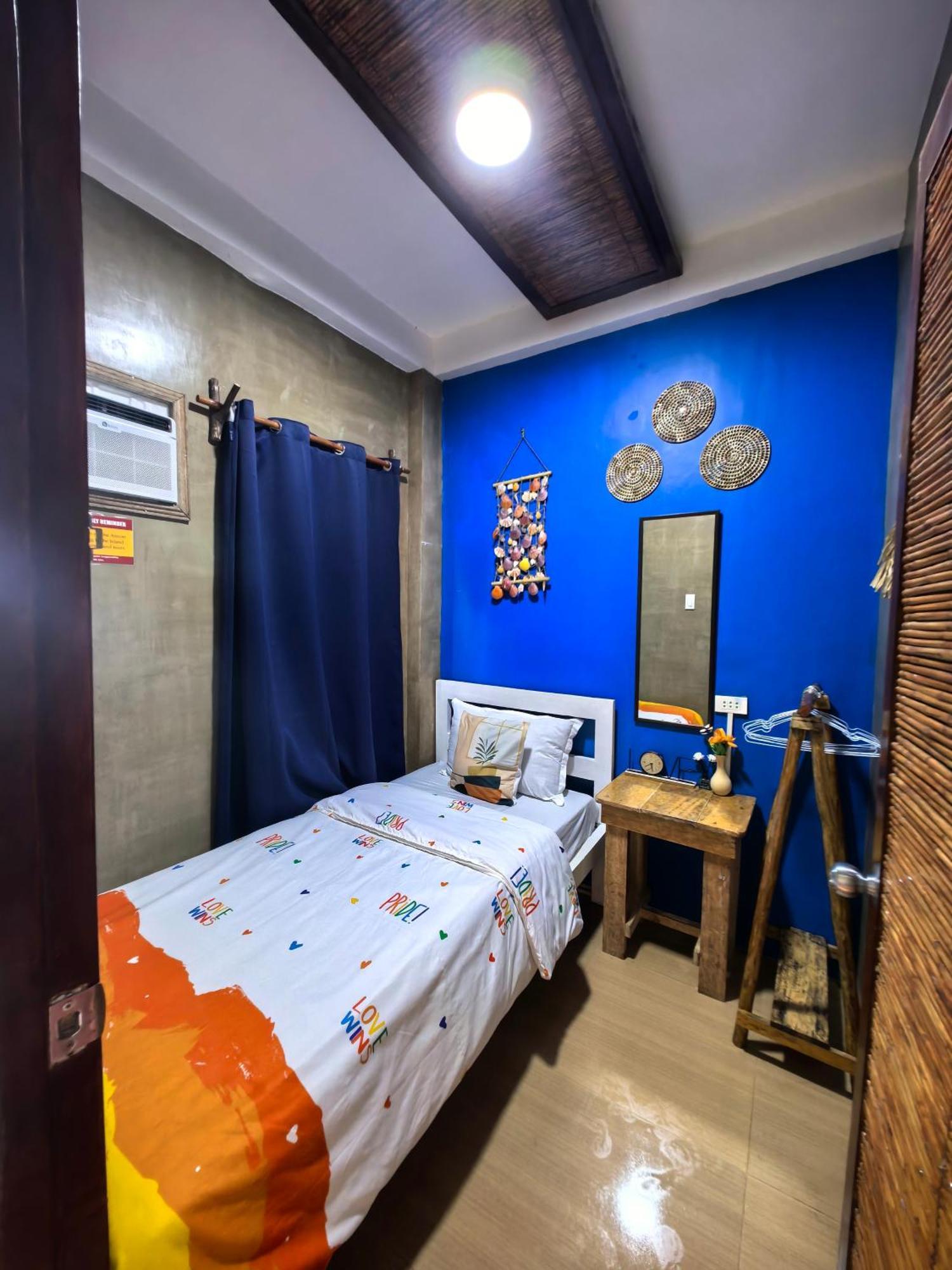 Maverickk Inn Siargao - Aesthetic-Cozy & Overlooking Views 제너럴 루나 외부 사진