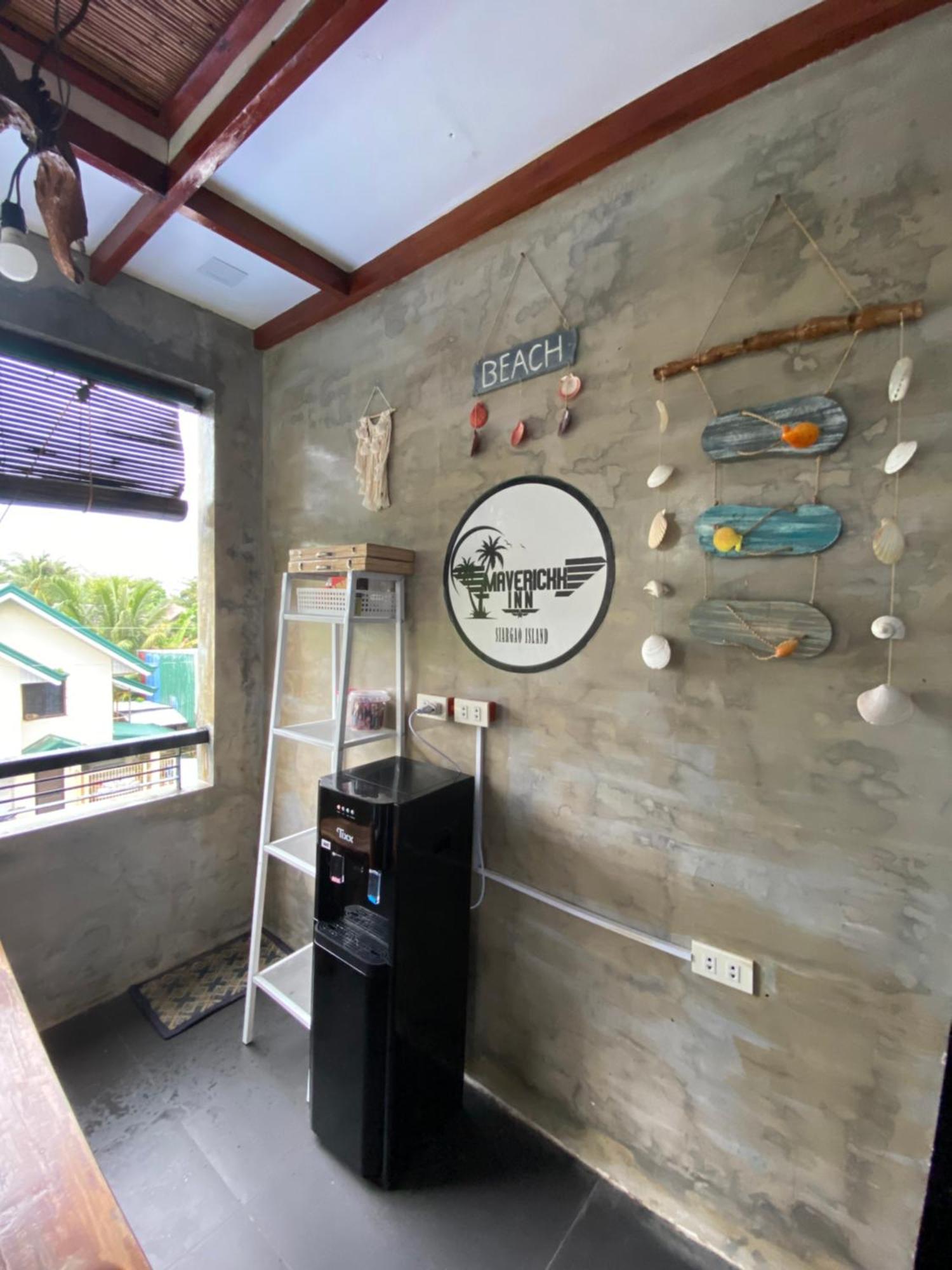 Maverickk Inn Siargao - Aesthetic-Cozy & Overlooking Views 제너럴 루나 외부 사진